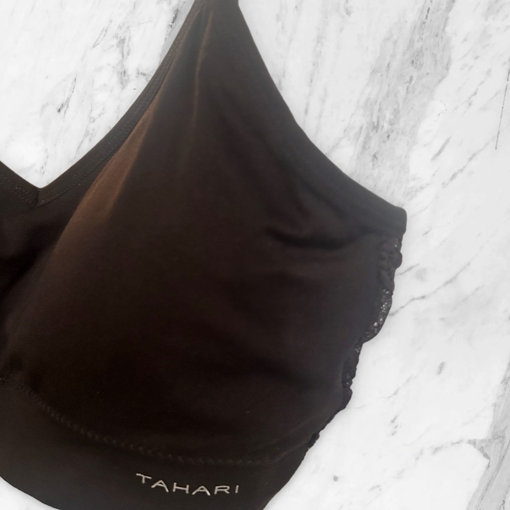 🇺🇸🆕NWOT TAHARI | XL | Black Seemless Bralette Lace back V-Neck - Picture 7 of 16